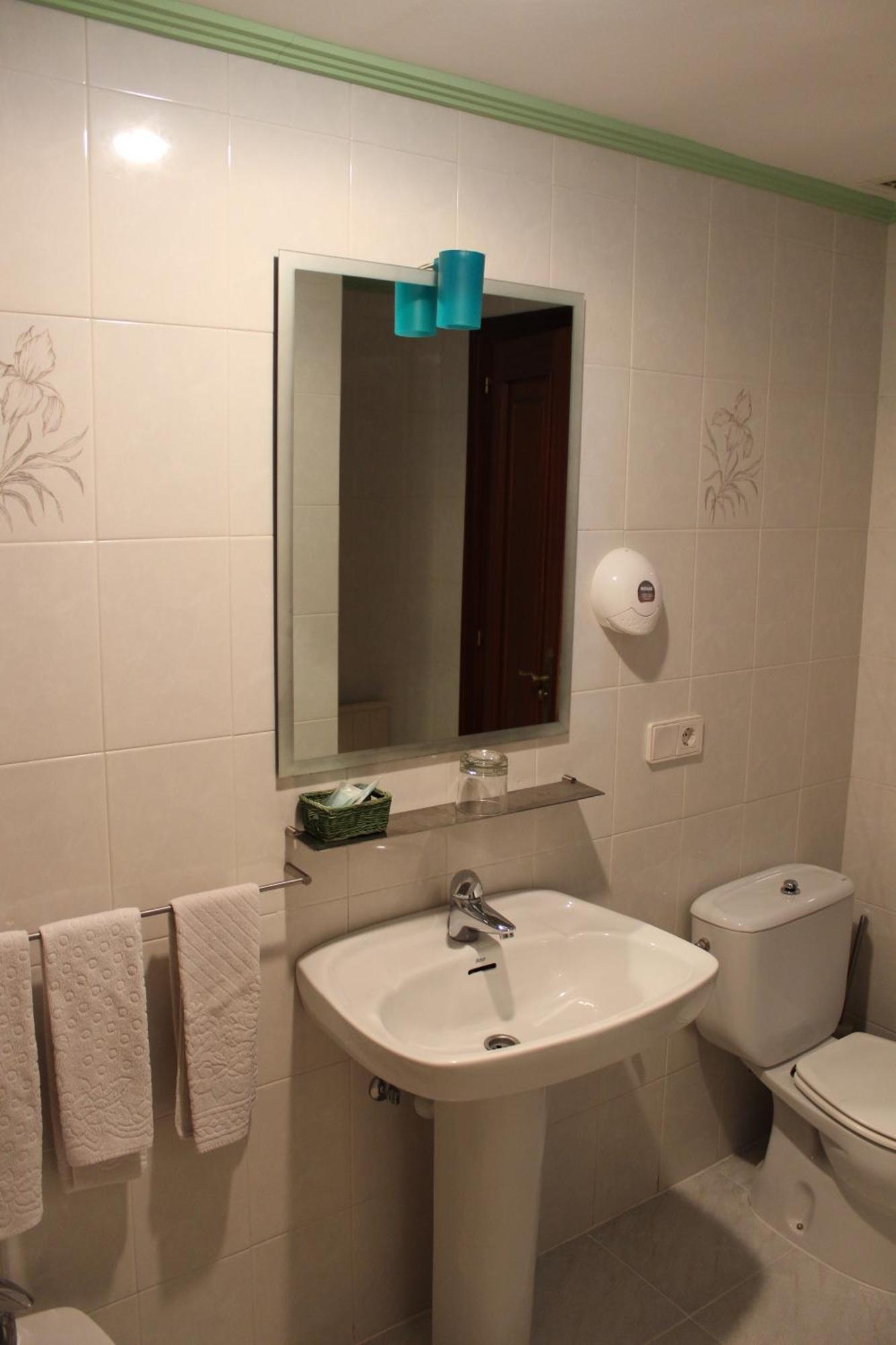 Hotel Sindika Oñate Εξωτερικό φωτογραφία